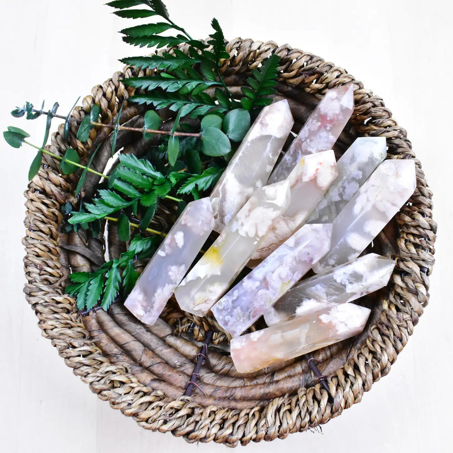 crystal point, stone point, cherry blossom agate point, agate crystal