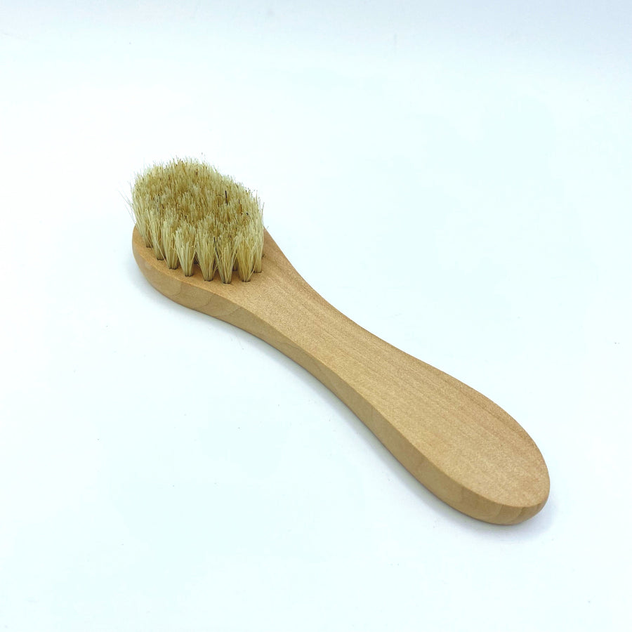 ecofriendly face scrubbing cleansing brush