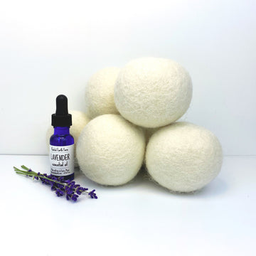 wool dryer balls with lavender essential oil